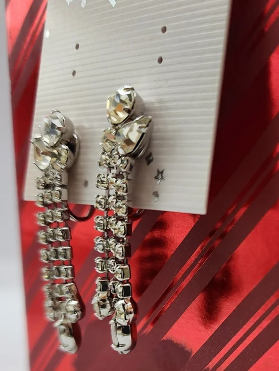 Vintage Crystal Dangle Rhinestone Clip-on Three Strand Sparkle Bling - Picture 3 of 8